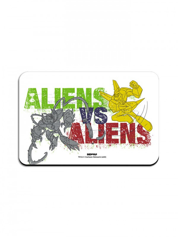 Alien vs Alien - Ben 10 Official Fridge Magnet