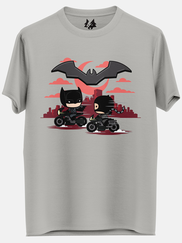 Bat & Cat Chibi Ride - Batman Official T-shirt